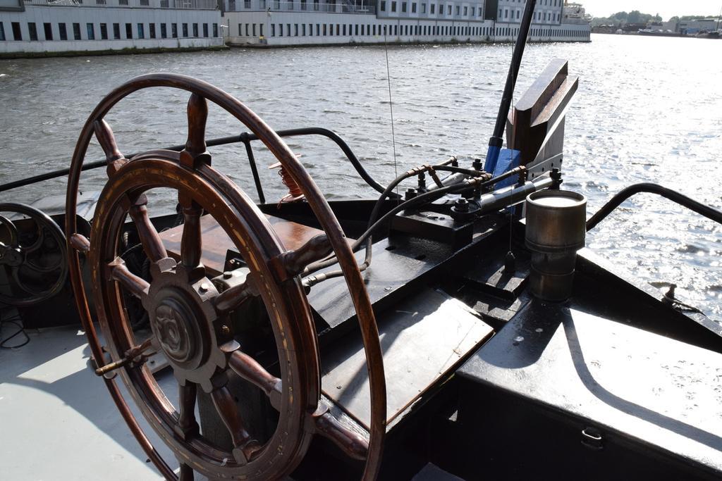 Boat-Apartment Rotterdam Fokkelina Bagian luar foto